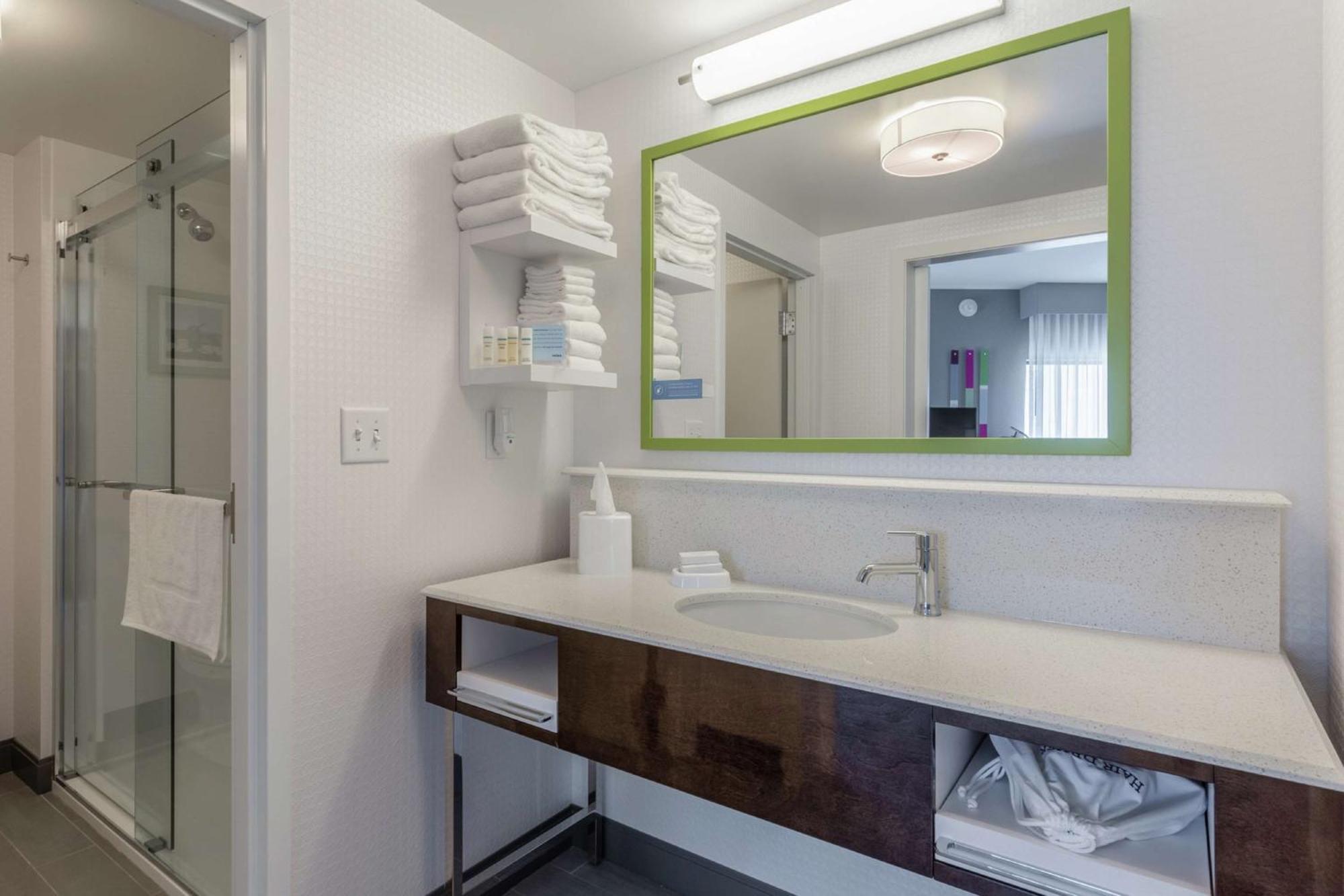 Hampton Inn & Suites Burlington Eksteriør bilde