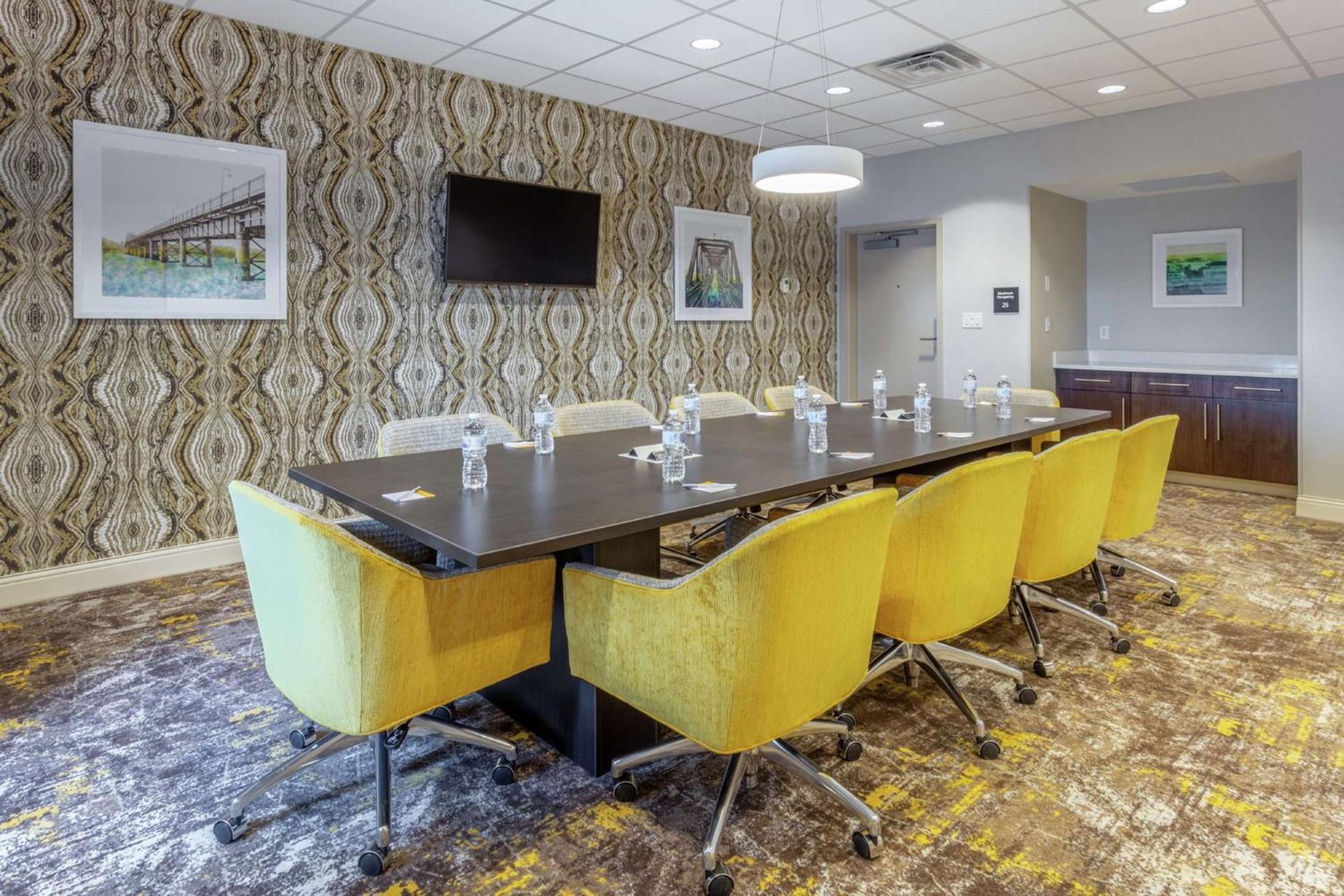 Hampton Inn & Suites Burlington Eksteriør bilde
