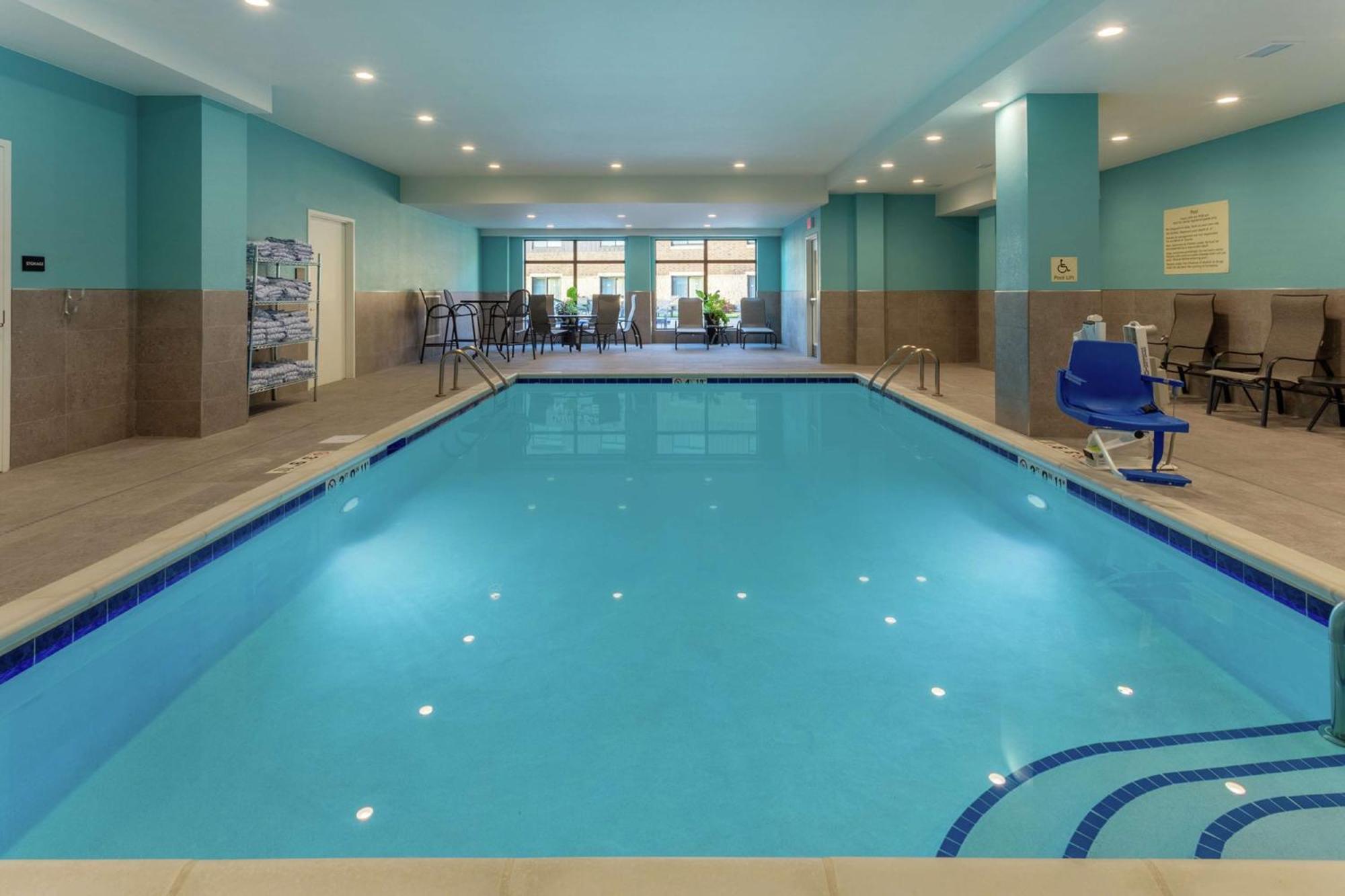Hampton Inn & Suites Burlington Eksteriør bilde